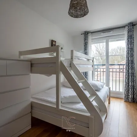 *disneyland-paris* 7pers, Wifi, Netflix, Parking